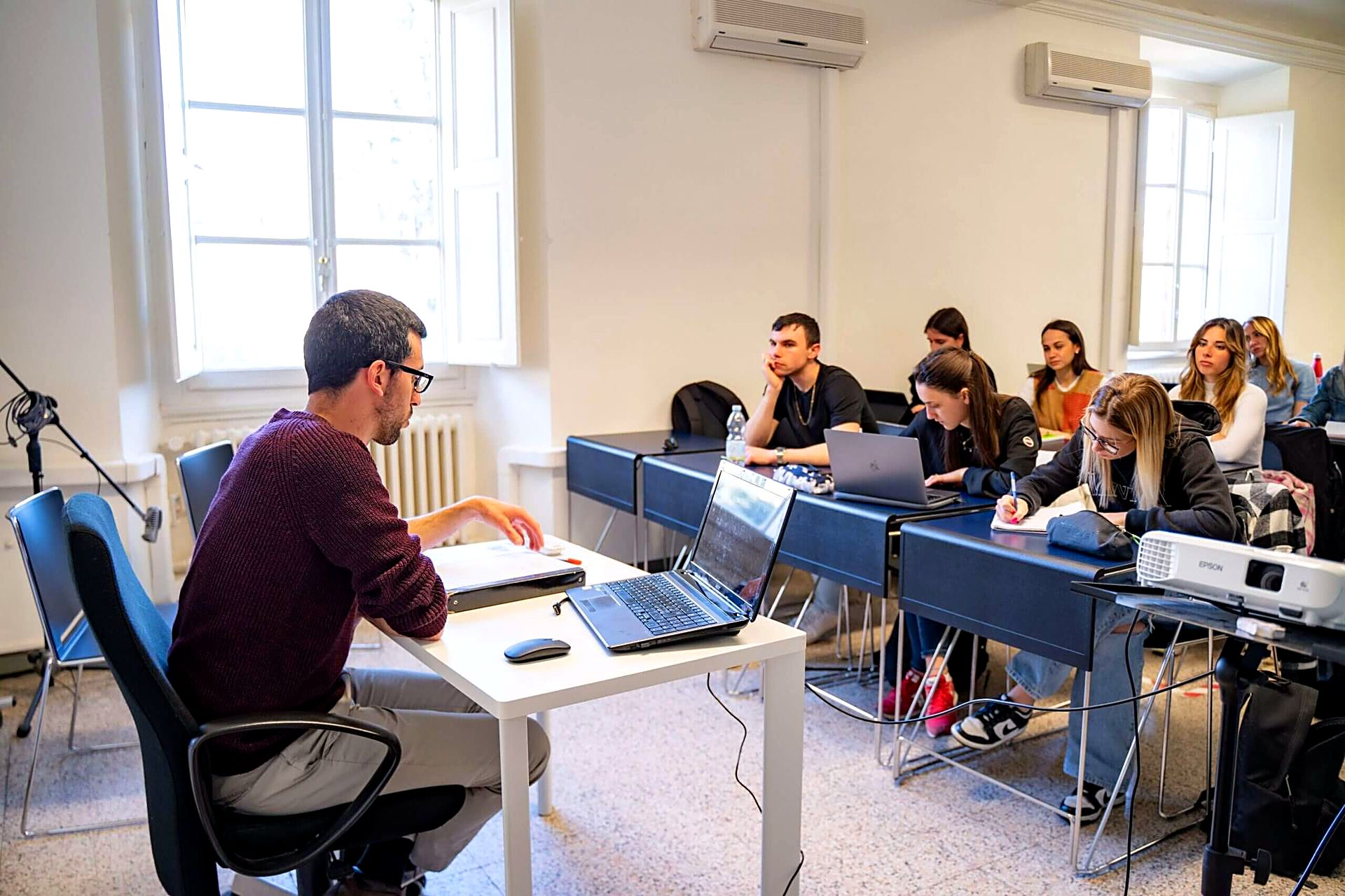 Unicollege language center laboratory