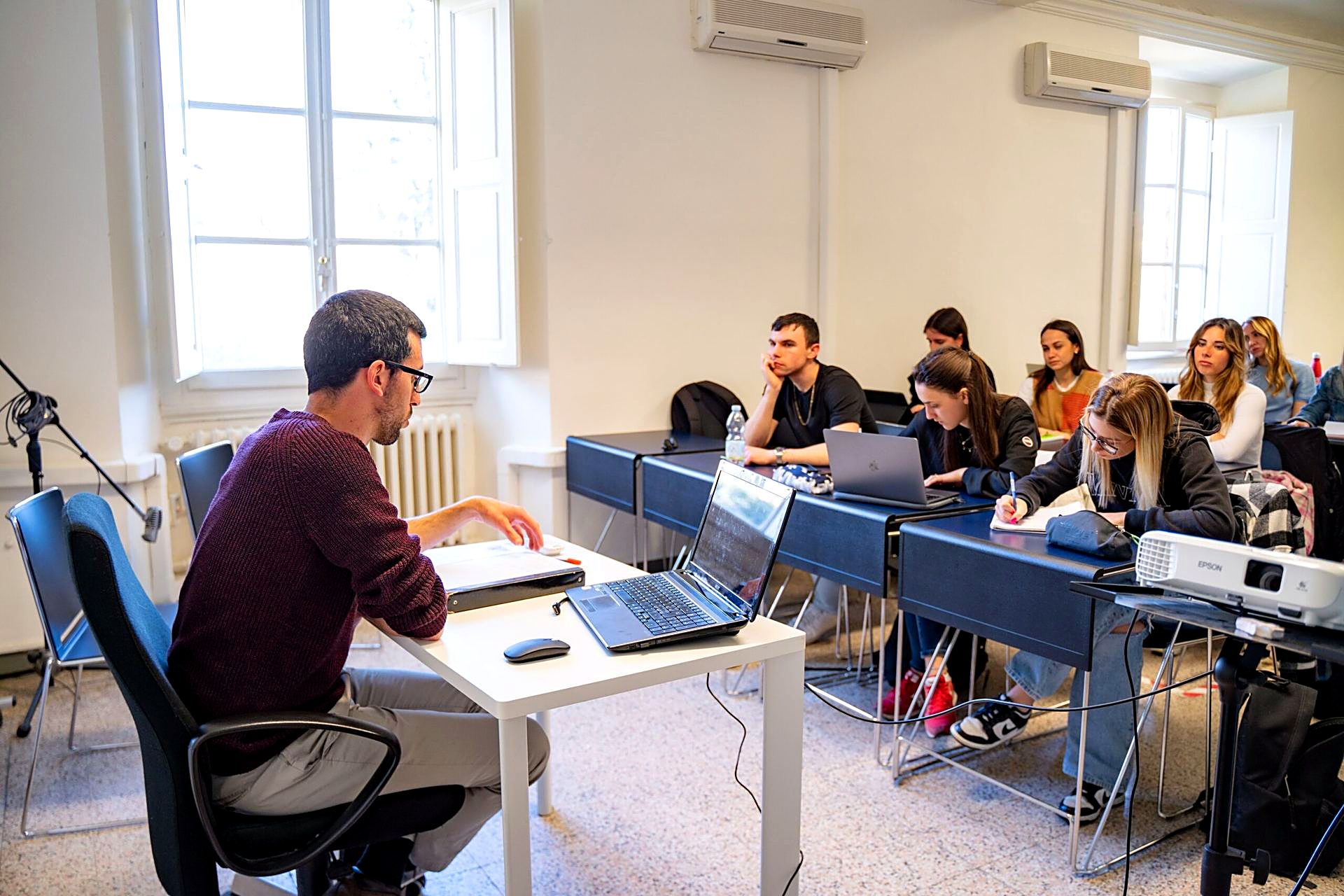 Unicollege language center laboratory