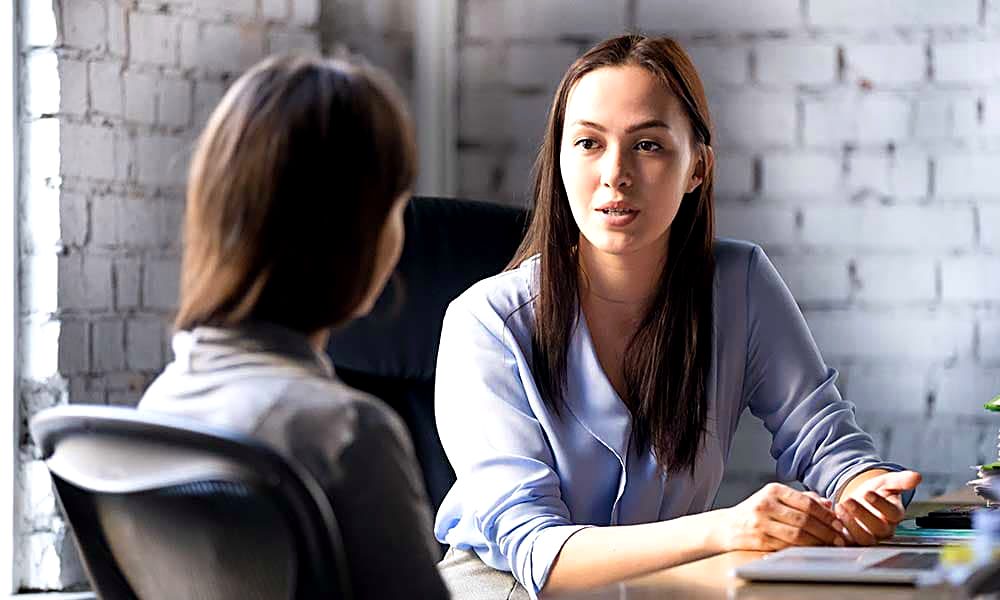 One-to-one advising meeting at Unicollege